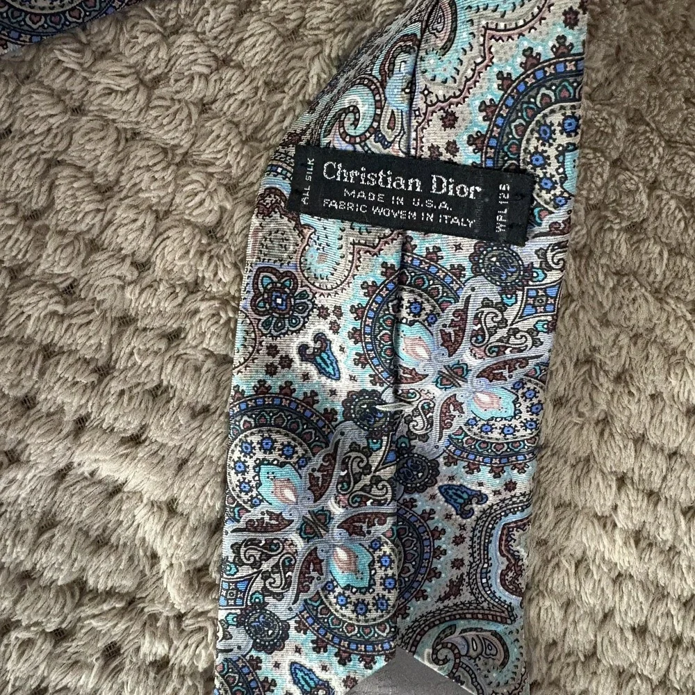 Christian Dior 100% Silk Paisley Men's Neck Tie Blue USA Made Vintage VTG